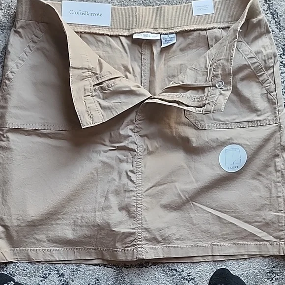 Croft & Barrow Tan Skort - Picture 3 of 5